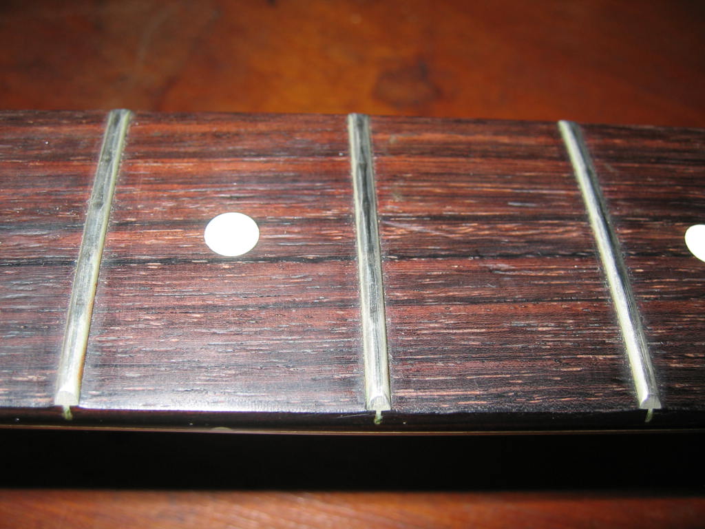 Untitled Document [www.mtlutherie.com]